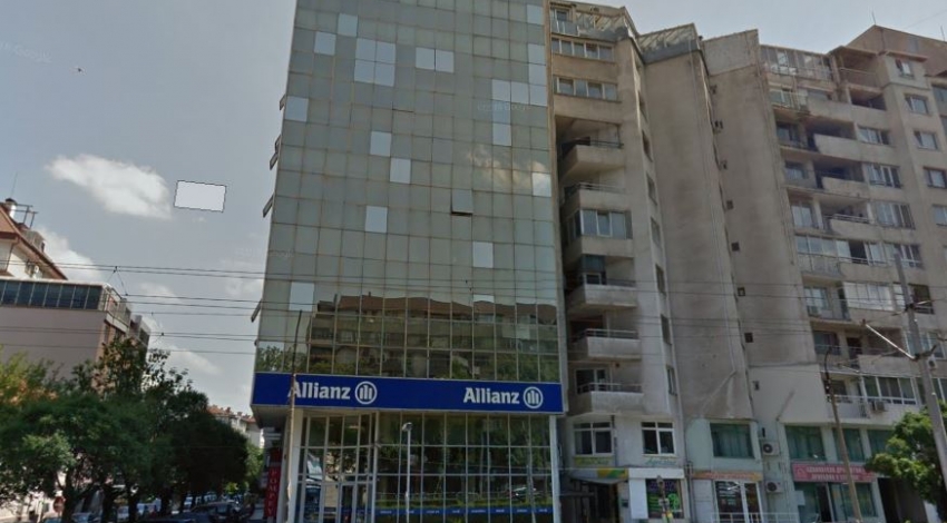 Alliianz Building